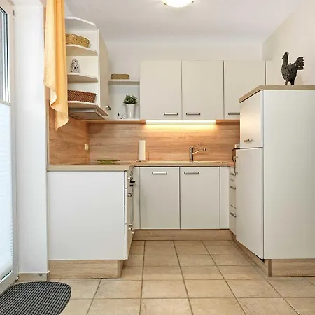 Fischerstieg Pier 17 Timmendorf